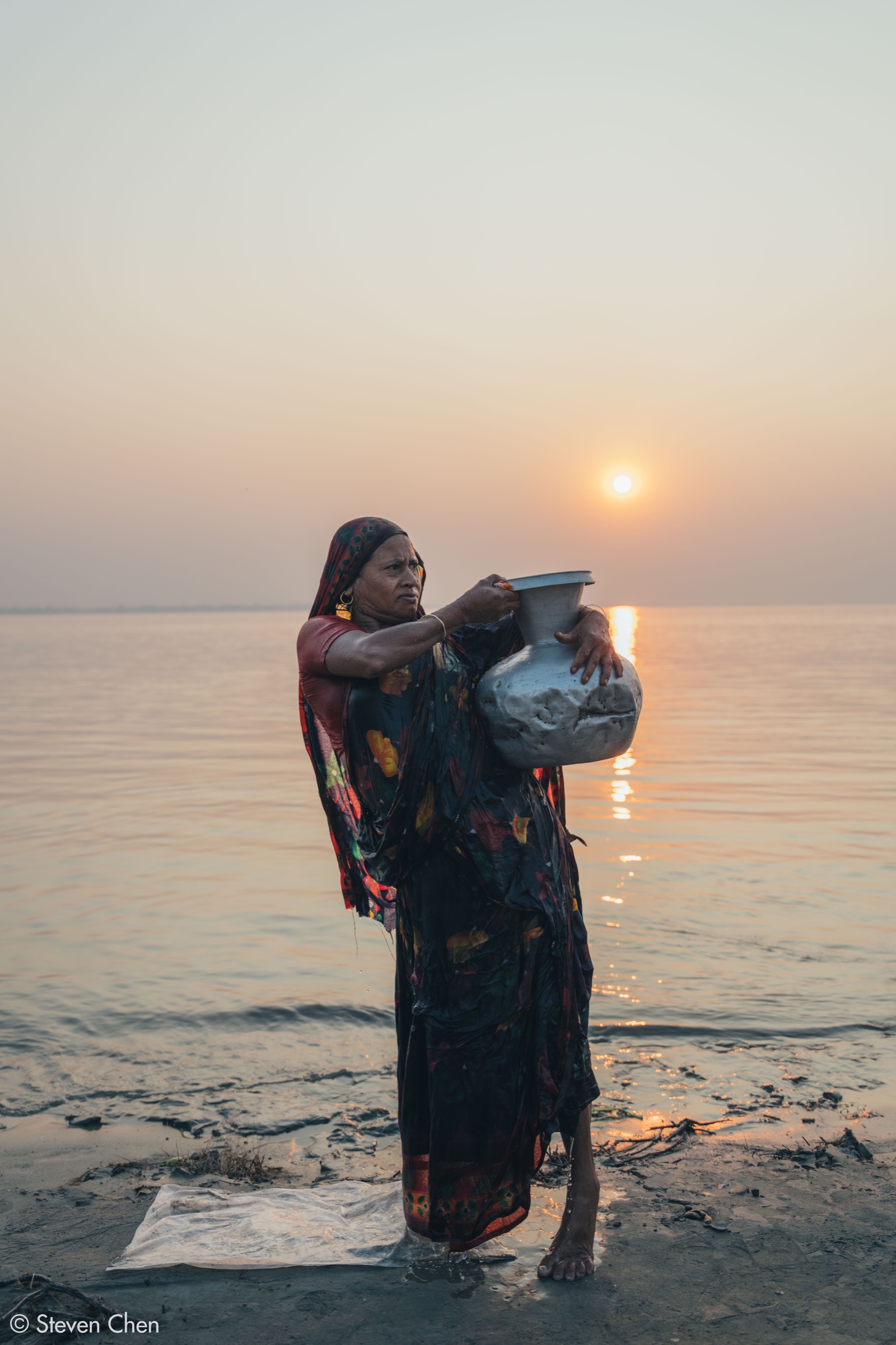 She Carries the Sea Home